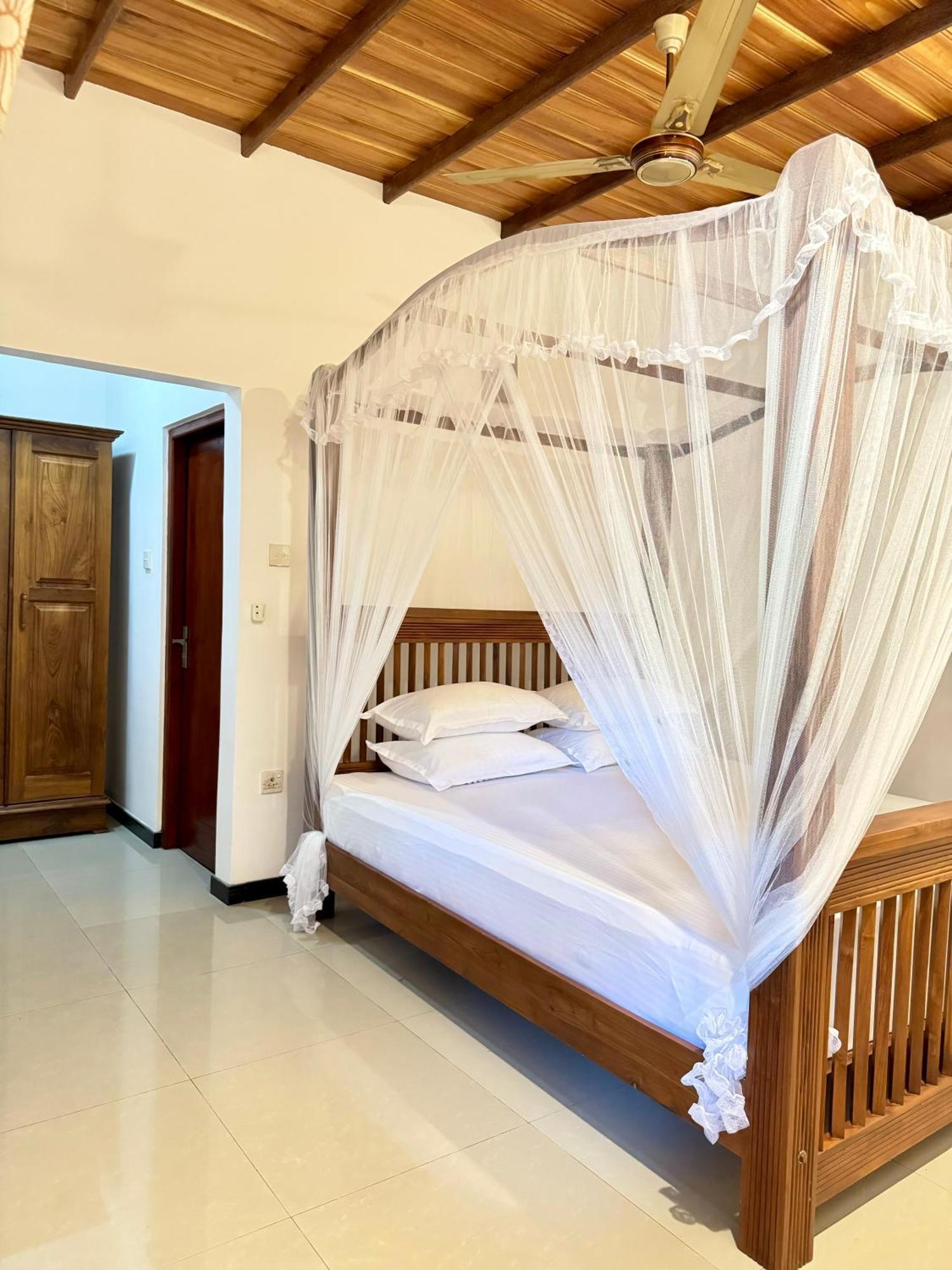 Villa 4U Bentota Exterior photo